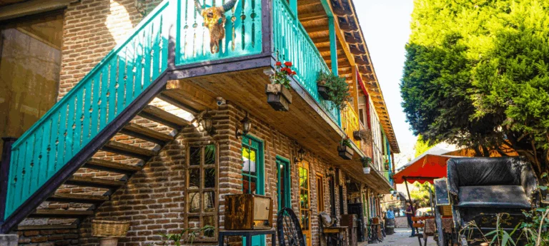 Sah Sarayı Ailəvi Restoranı